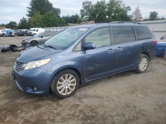 2015 TOYOTA SIENNA XLE, 