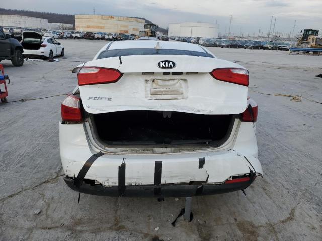 KNAFX4A65E5218295 - 2014 KIA FORTE LX WHITE photo 6