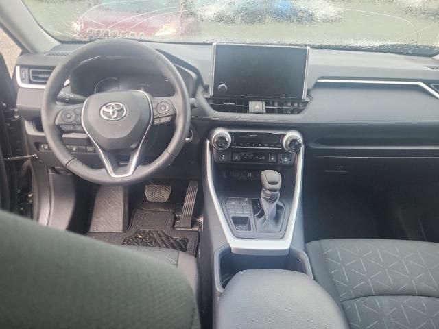 2T3R1RFV8RC406355 - 2024 TOYOTA RAV4 XLE رمادي صورة 8