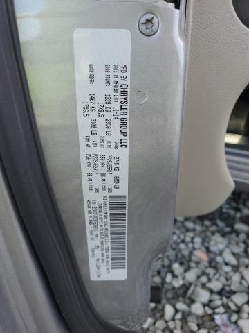 2C4RC1BG9FR638731 - 2015 CHRYSLER TOWN & COU TOURING 银色 照片 13