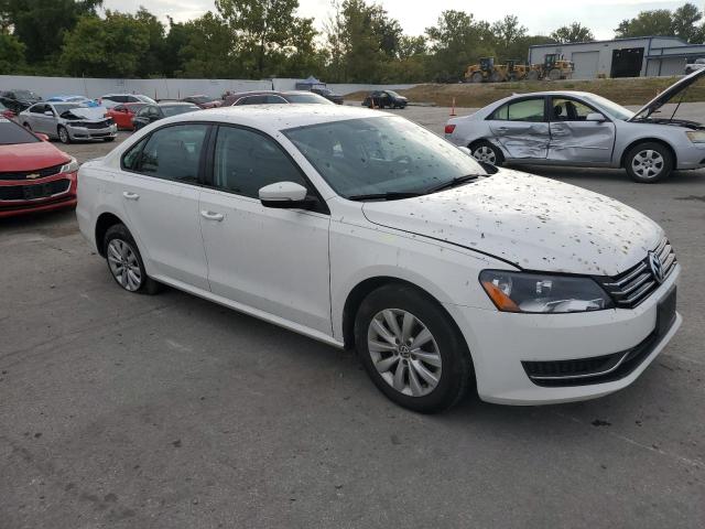 1VWAH7A31DC013288 - 2013 VOLKSWAGEN PASSAT S Սպիտակ լուսանկար 4