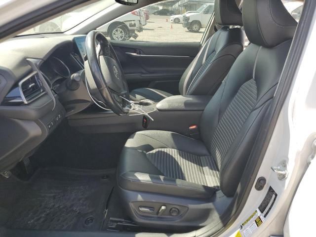 4T1T11AK2NU070563 - 2022 TOYOTA CAMRY SE თეთრი ფოტო 7