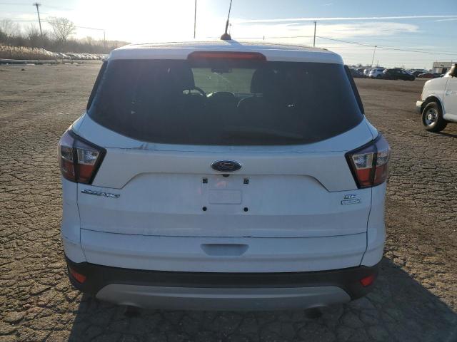 1FMCU0GD5HUE38975 - 2017 FORD ESCAPE SE WHITE photo 6