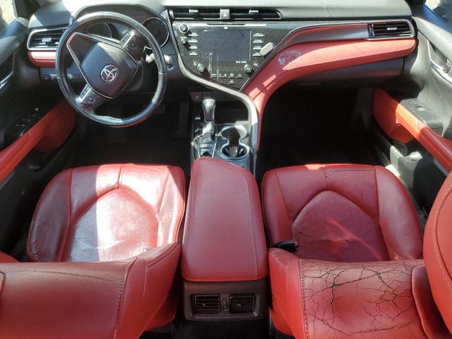 4T1B61HK6KU163584 - 2019 TOYOTA CAMRY XSE Argent photo 8