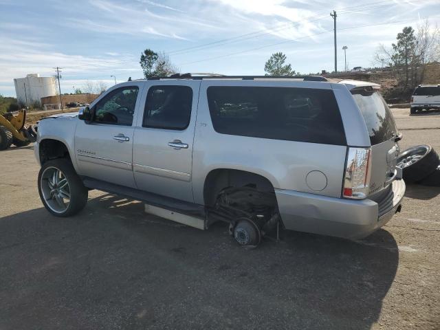 1GNSCKE07BR203266 - 2011 CHEVROLET SUBURBAN C1500 LTZ SILVER photo 2