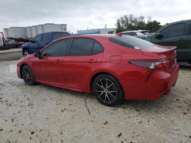 4T1G11AK5NU498662 - 2022 TOYOTA CAMRY SE 红色 照片 2