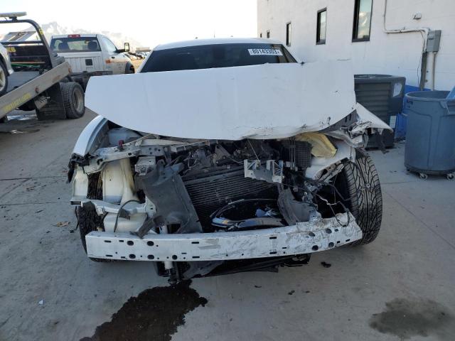 2C3CDXBG6FH767879 - 2015 DODGE CHARGER SE WHITE photo 5