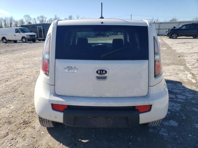 KNDJT2A24A7138818 - 2010 KIA SOUL + WHITE photo 6