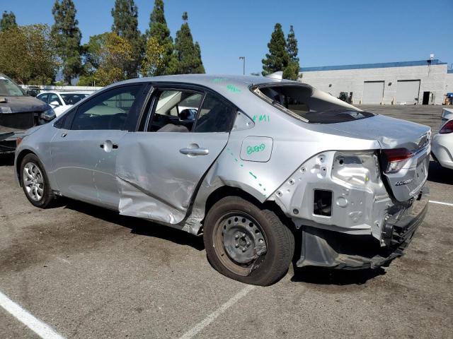 JTDEPRAE2LJ019969 - 2020 TOYOTA COROLLA LE SILVER photo 2