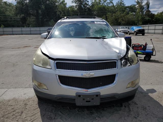 1GNKVJED2BJ326849 - 2011 CHEVROLET TRAVERSE LT Серебристый фото 5
