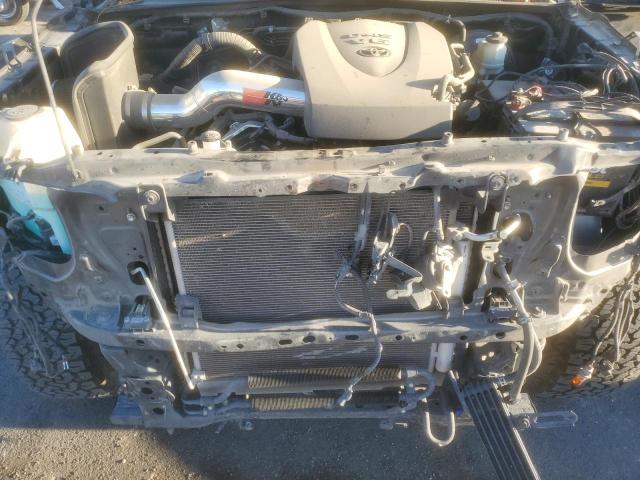 3TMGZ5AN2GM025243 - 2016 TOYOTA TACOMA DOUBLE CAB GRAY photo 11