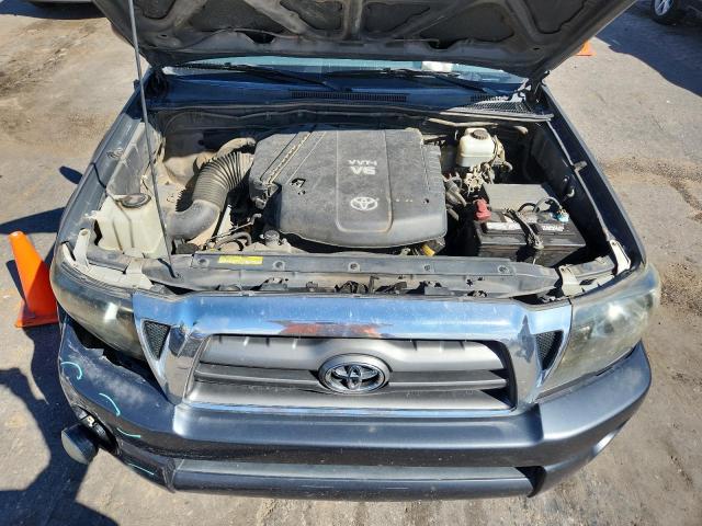 5TELU4EN2AZ689540 - 2010 TOYOTA TACOMA DOUBLE CAB GRAY photo 11