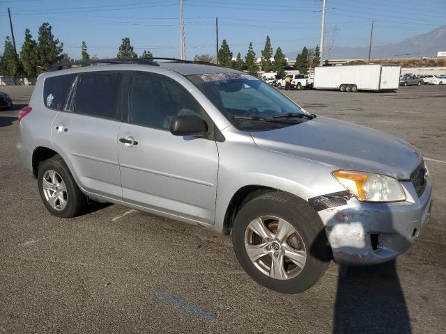 2T3BF4DV0BW085036 - 2011 TOYOTA RAV4 SILVER photo 4