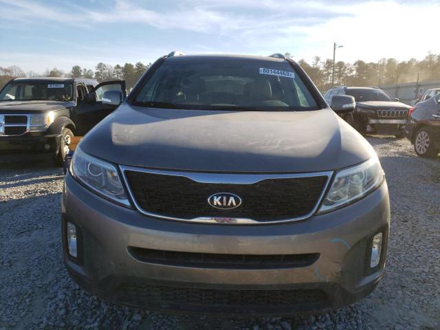 5XYKT3A63FG630019 - 2015 KIA SORENTO LX GRAY photo 5