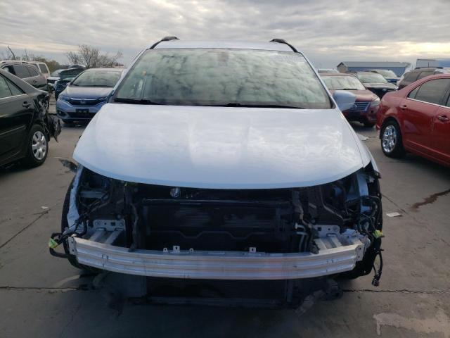 2C4RC1BG3HR539910 - 2017 CHRYSLER PACIFICA TOURING L WHITE photo 5