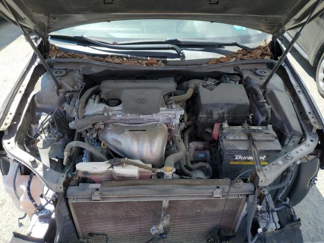 4T1BF1FK4FU489568 - 2015 TOYOTA CAMRY LE 灰色 照片 11