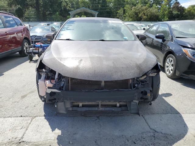 4T1BF1FK4FU489568 - 2015 TOYOTA CAMRY LE 灰色 照片 5