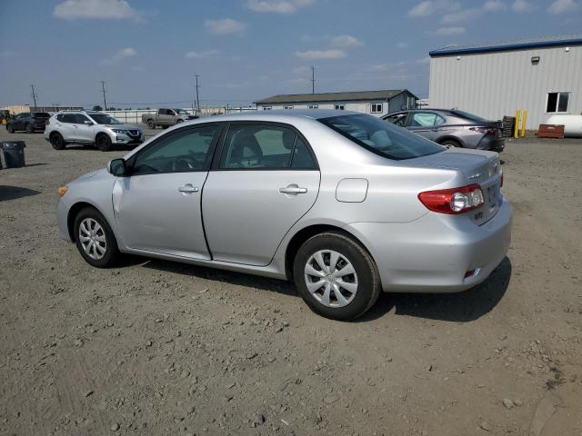 2T1BU4EE3BC603526 - 2011 TOYOTA COROLLA BASE SILVER photo 2