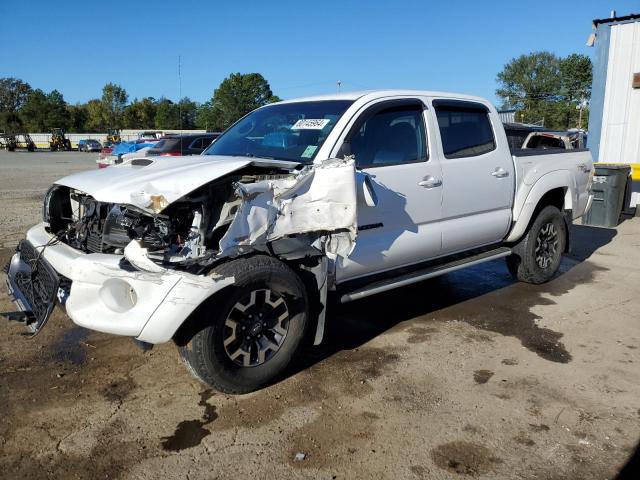 5TFJU4GN7BX007832 - 2011 TOYOTA TACOMA DOUBLE CAB PRERUNNER WHITE photo 1