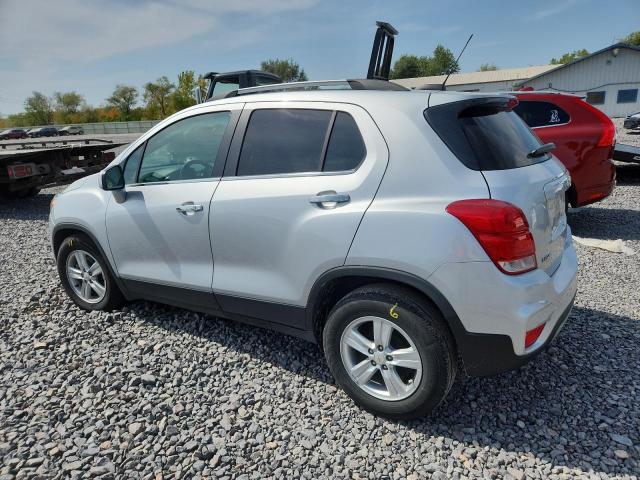 KL7CJLSB0KB779995 - 2019 CHEVROLET TRAX 1LT 银色 照片 2