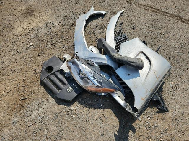 2G4GV5GV1C9210921 - 2012 BUICK REGAL GS SILVER photo 12