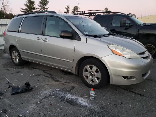 5TDZK23C38S117292 - 2008 TOYOTA SIENNA CE SILVER photo 4