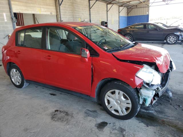 3N1BC1CP3BL490103 - 2011 NISSAN VERSA S RED photo 4