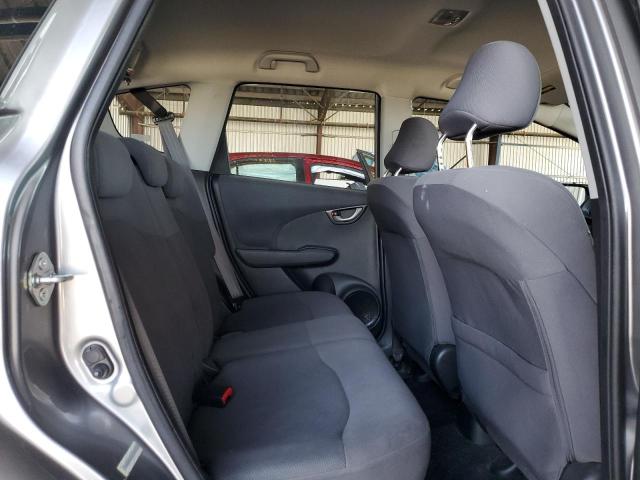 JHMGE88299C006572 - 2009 HONDA FIT SILVER photo 10