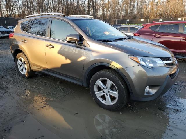 JTMRFREV4D5010909 - 2013 TOYOTA RAV4 XLE BEIGE photo 4