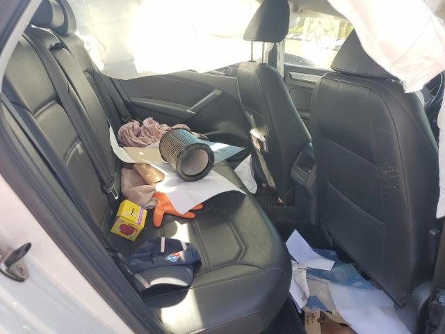 1VWAT7A33GC057957 - 2016 VOLKSWAGEN PASSAT S Weiß Foto 10