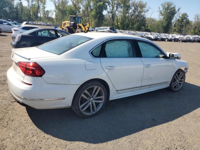 1VWAT7A33GC057957 - 2016 VOLKSWAGEN PASSAT S Weiß Foto 3