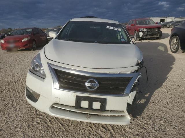 1N4AL3AP8FN336683 - 2015 NISSAN ALTIMA 2.5 WHITE photo 5