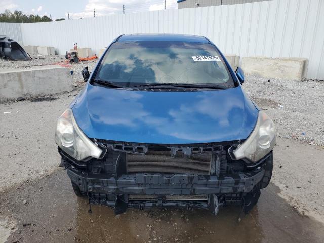 KNAFZ4A8XE5103509 - 2014 KIA FORTE EX Blau Foto 5