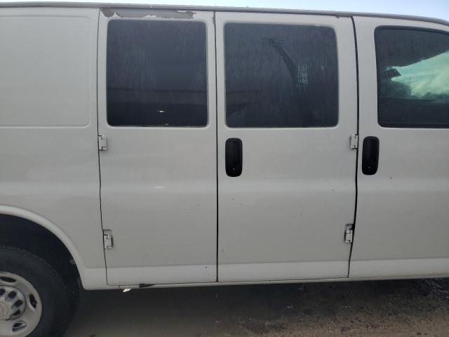 1GCGG25C581170577 - 2008 CHEV EXPRESS G2500 WHITE photo 11