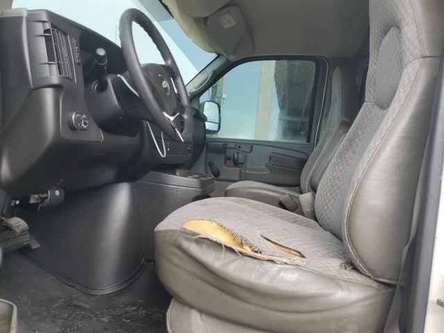 1GCGG25C581170577 - 2008 CHEV EXPRESS G2500 WHITE photo 7