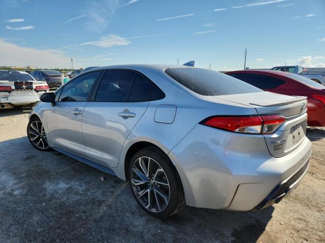 5YFS4MCE0MP090953 - 2021 TOYOTA COROLLA SE 银色 照片 2