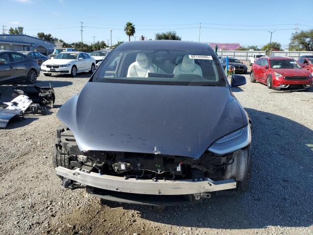 7SAXCAE57NF343626 - 2022 TESLA MODEL X CHARCOAL photo 5