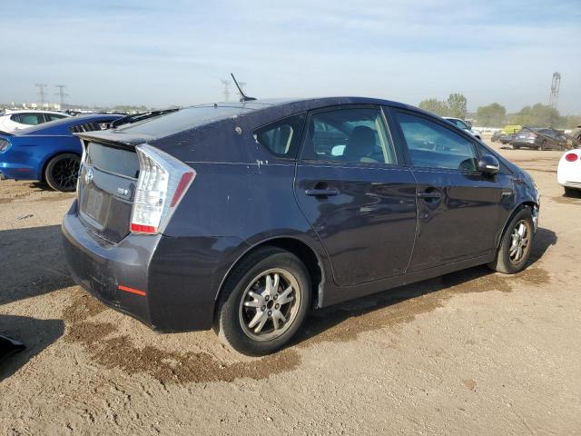 JTDKN3DU7B0320640 - 2011 TOYOTA PRIUS GRAY photo 3