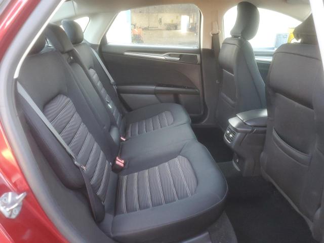 3FA6P0H75GR122960 - 2016 FORD FUSION SE RED photo 10