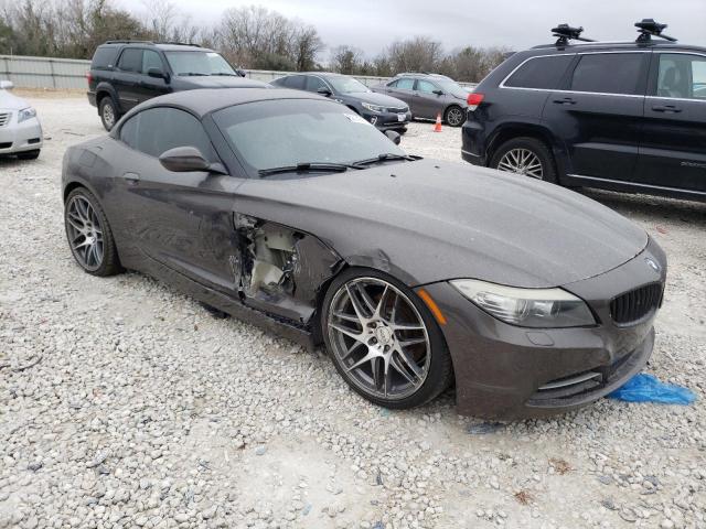 WBALM7C52AE382308 - 2010 BMW Z4 SDRIVE35I GRAY photo 4