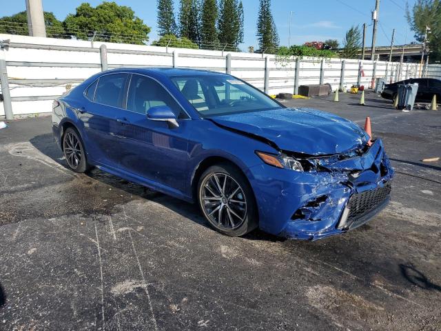 4T1G11AK3PU099381 - 2023 TOYOTA CAMRY SE NIGHT SHADE BLUE photo 4