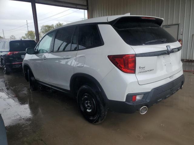 5FNYF8H54PB029528 - 2023 HONDA PASSPORT EXL WHITE photo 2