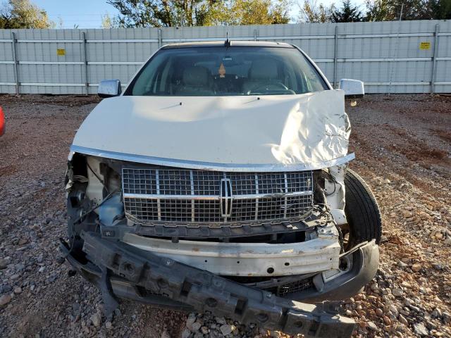 2LMDU68C68BJ33668 - 2008 LINCOLN MKX WHITE photo 5