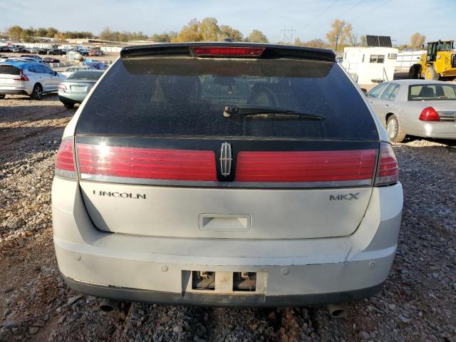 2LMDU68C68BJ33668 - 2008 LINCOLN MKX WHITE photo 6
