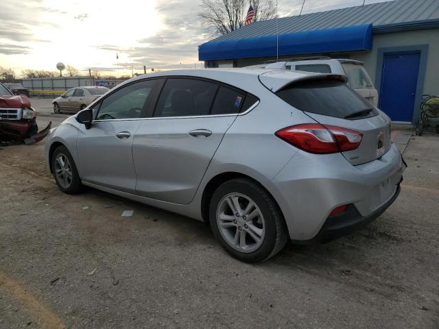 3G1BE6SM3JS556822 - 2018 CHEVROLET CRUZE LT SILVER photo 2