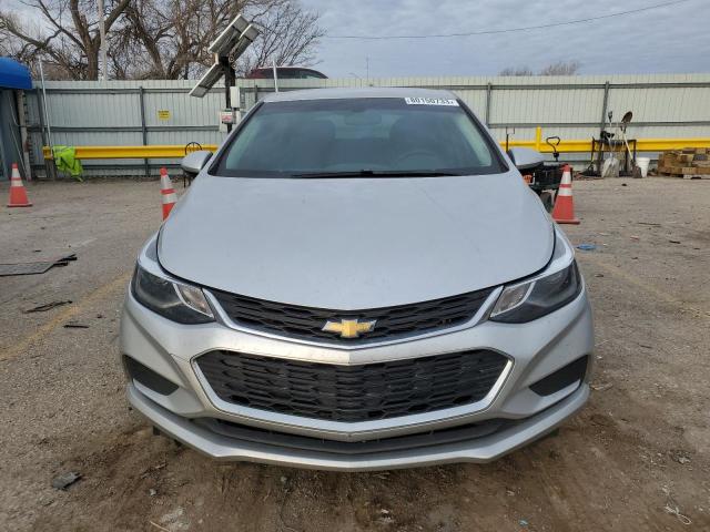 3G1BE6SM3JS556822 - 2018 CHEVROLET CRUZE LT SILVER photo 5