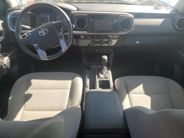 5TFAZ5CN0JX058391 - 2018 TOYOTA TACOMA DOUBLE CAB BLUE photo 8