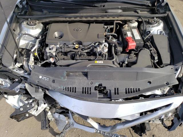 4T1G11AK4MU495797 - 2021 TOYOTA CAMRY SE SILVER photo 11