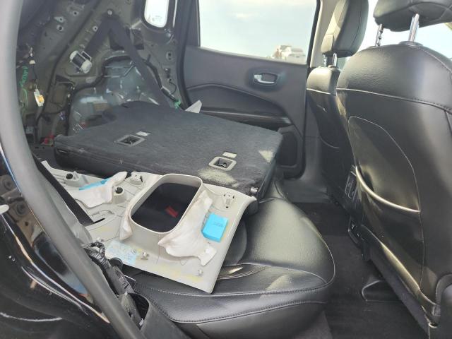 3C4NJCCB4JT208243 - 2018 JEEP COMPASS LIMITED 黑色 照片 11