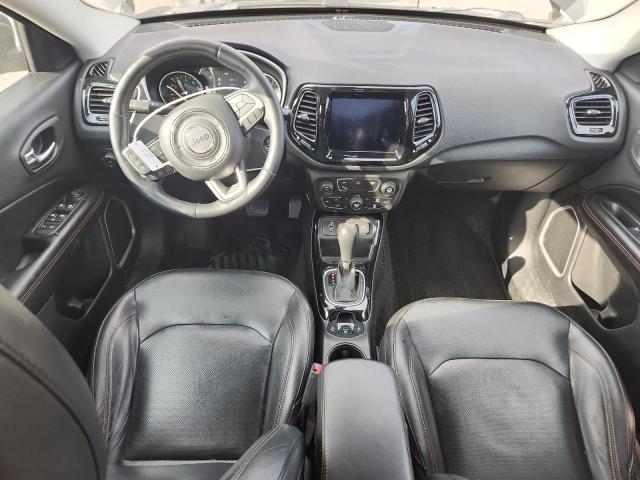 3C4NJCCB4JT208243 - 2018 JEEP COMPASS LIMITED 黑色 照片 8